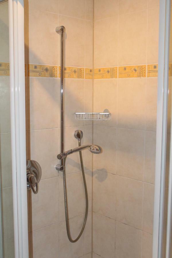 Faehrhaus Ferienwohnung Саарбург Экстерьер фото
